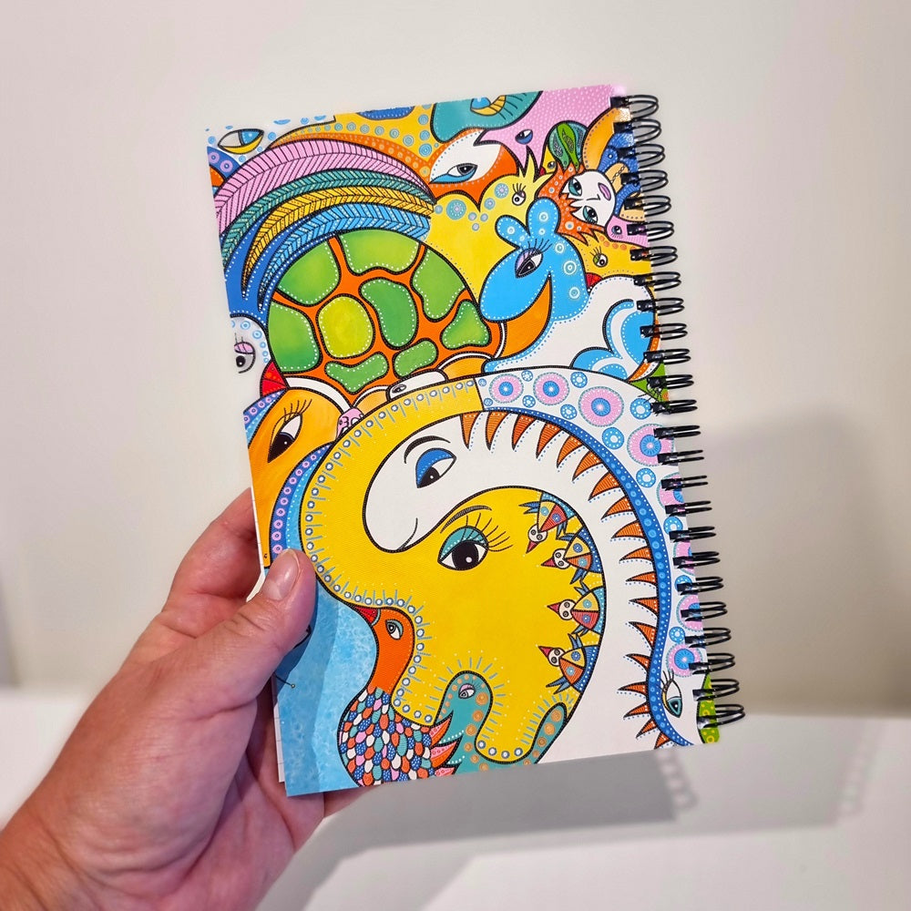 Notesbog - Art for Peace - med BAKAOS-citat på dansk